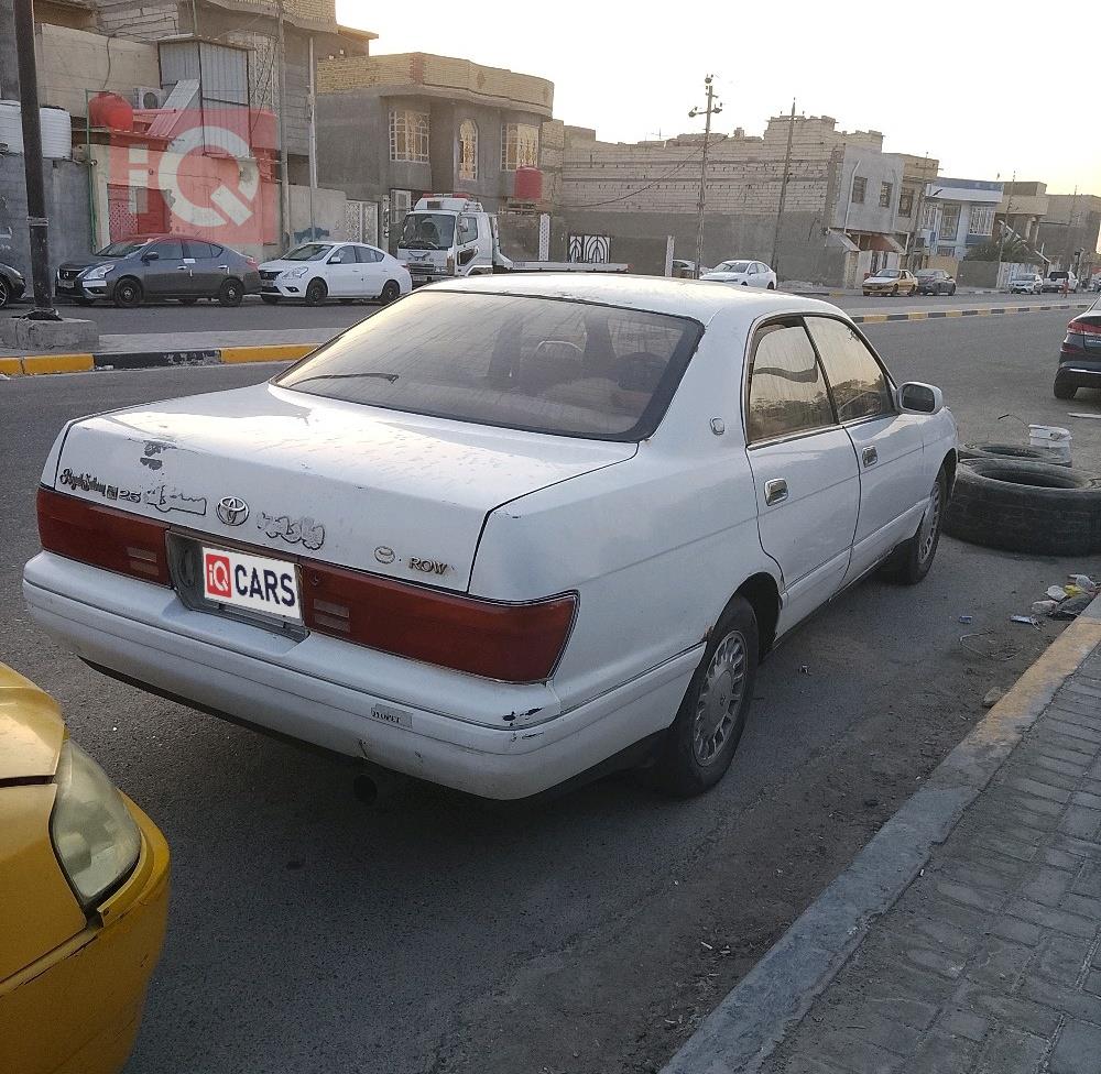 تويوتا كراون